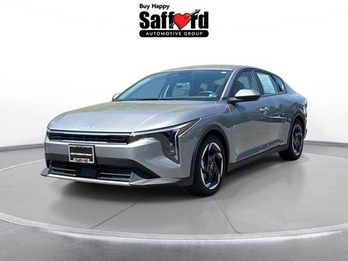 Certified 2025 Kia K4 EX FWD image 1