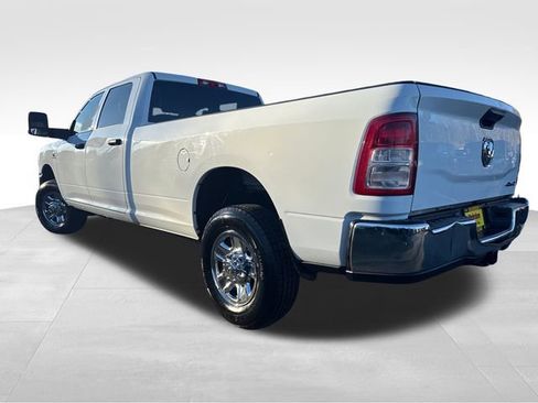 Used 2024 RAM 3500 Tradesman w/ Chrome Appearance Group image 5