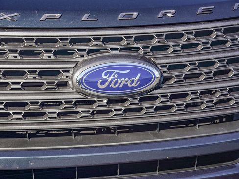 Certified 2023 Ford Explorer XLT w/ Equipment Group 202A image 11