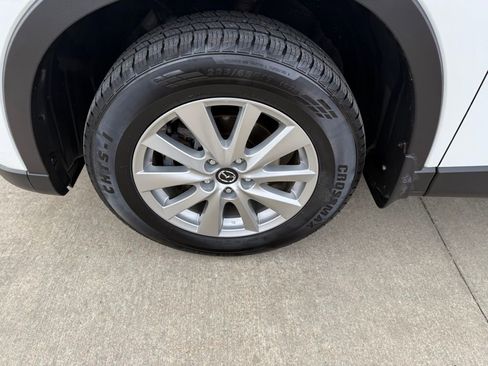 Used 2016 MAZDA CX-5 Sport image 12