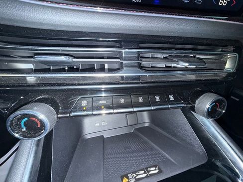 Used 2024 Chevrolet Traverse RS w/ LPO, Floor Liner Package image 34