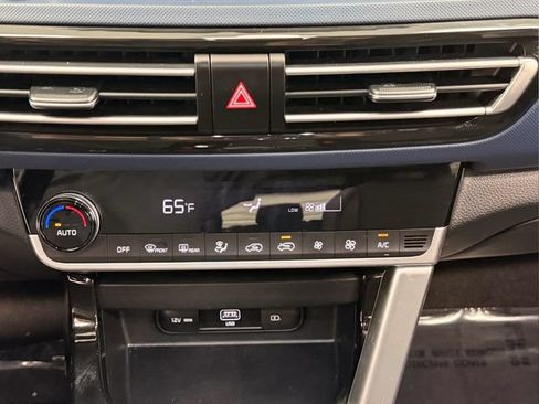 Certified 2023 Kia Seltos S w/ Navigation Package FWD image 25