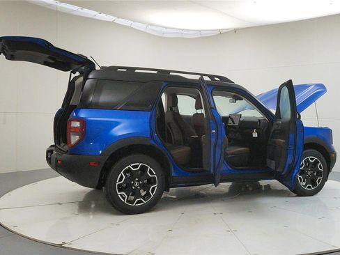 New 2025 Ford Bronco Sport Outer Banks w/ Outer Banks Tech Package+ image 13