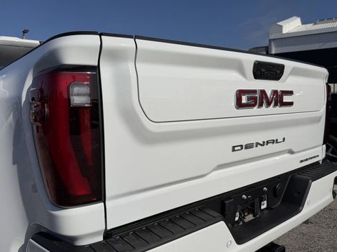 New 2026 GMC Sierra 3500 Denali w/ Denali Reserve Package AWD/4WD image 11