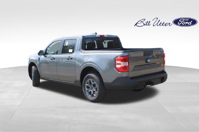 New 2026 Ford Maverick XLT w/ XLT Luxury Package FWD image 4