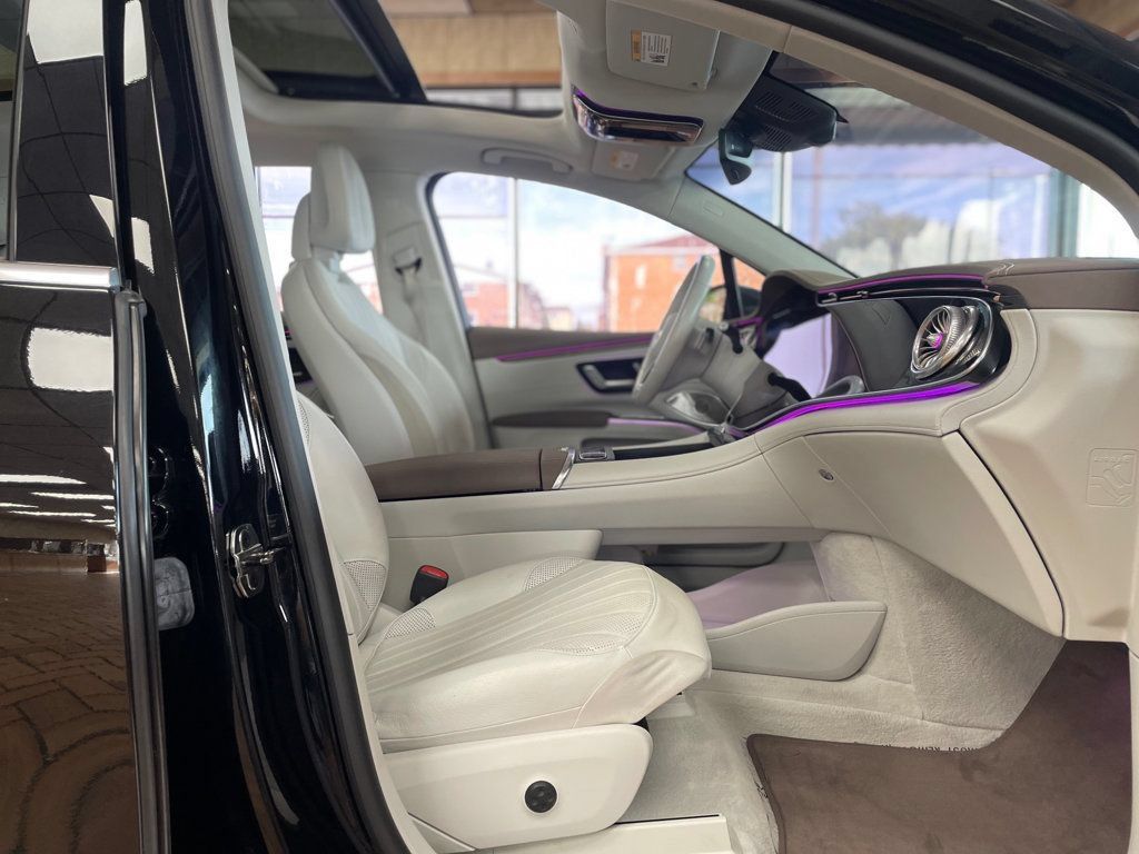 Used 2023 Mercedes-Benz EQS 580 4MATIC SUV image 20