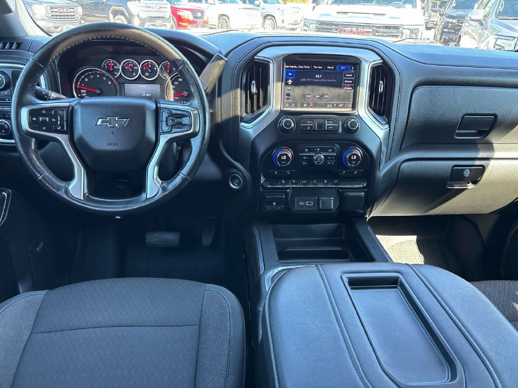 Used 2019 Chevrolet Silverado 1500 LT Trail Boss AWD/4WD image 10