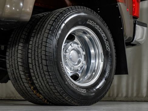 Used 2017 Ford F350 King Ranch w/ King Ranch Ultimate Package image 58