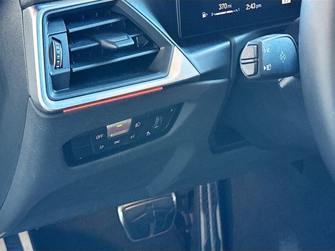 Certified 2023 BMW 330i Sedan w/ M Sport Package image 10