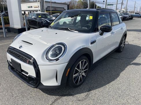 Used 2024 MINI Cooper S image 7