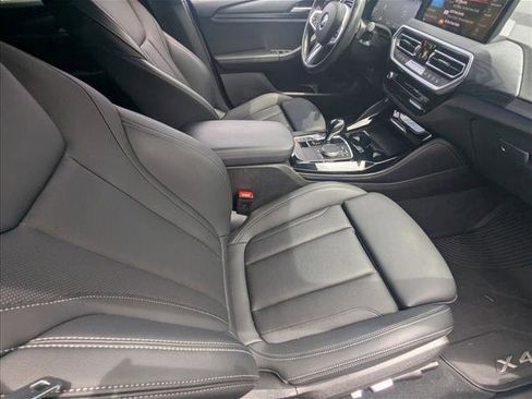 Used 2023 BMW X4 xDrive30i w/ M Sport Package AWD/4WD image 18