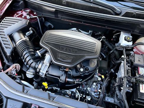 Used 2020 Cadillac XT5 Premium Luxury image 32