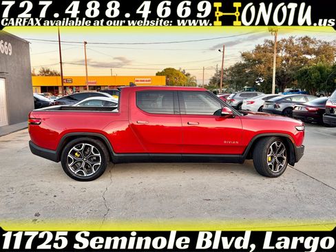 Used 2023 Rivian R1T Adventure image 13