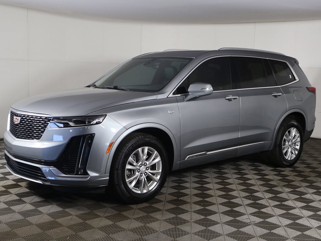 Used 2024 Cadillac XT6 Luxury w/ LPO, Floor Liner Package AWD/4WD image 8