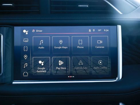 Used 2024 GMC Yukon XL Denali w/ Advanced Technology Package image 41