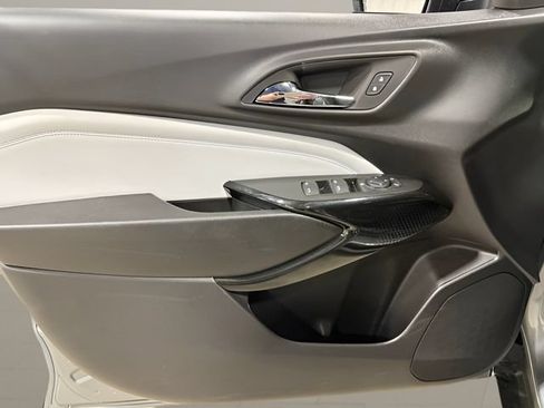 New 2026 Chevrolet Trax LT w/ Driver Confidence Package FWD image 8