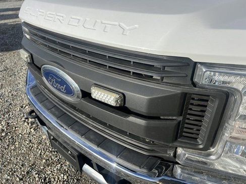 Used 2017 Ford F350 XL w/ Power Equipment Group image 41