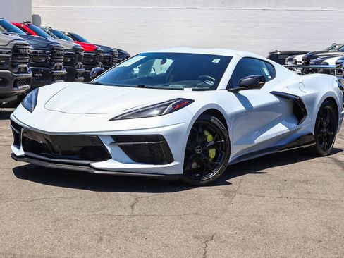 Used 2020 Chevrolet Corvette Stingray Preferred Cpe w/ 2LT Preferred Equipment Group RWD image 1