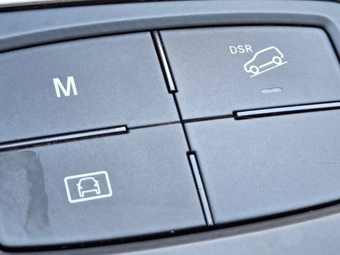 Used 2017 Mercedes-Benz GLE 350 4MATIC image 18