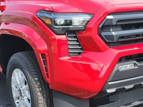 New 2026 Toyota Tacoma SR5 AWD/4WD image 7
