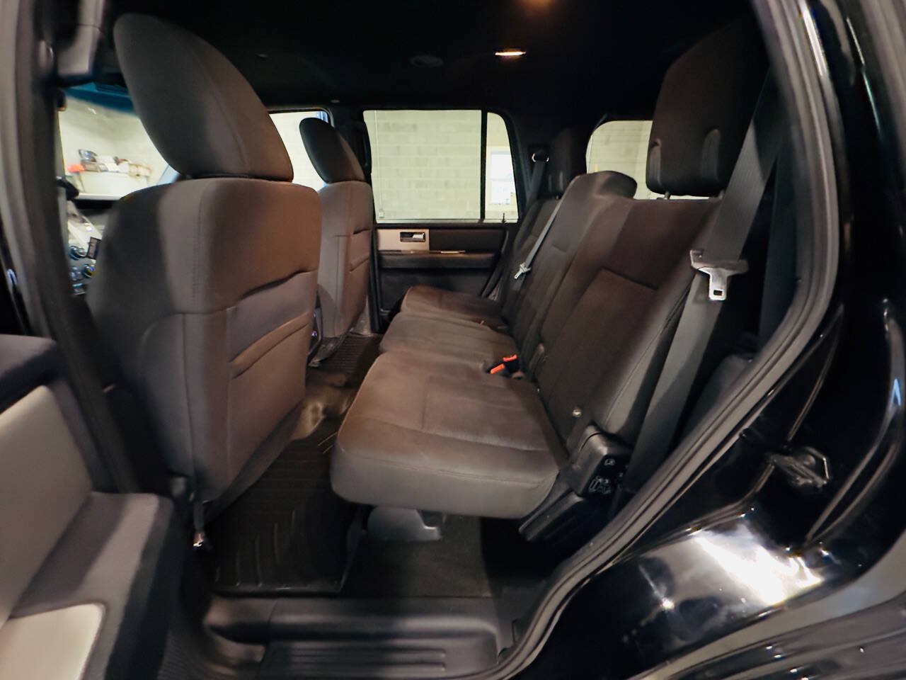 Used 2017 Ford Expedition XLT AWD/4WD image 13