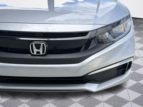 Used 2019 Honda Civic LX image 11