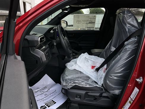 New 2026 Toyota Tacoma SR5 image 10