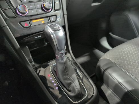 Used 2019 Buick Encore Preferred image 15