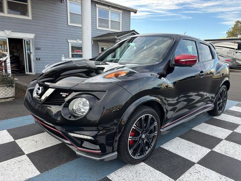 Used 2016 Nissan Juke NISMO RS FWD image 2