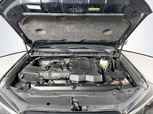 Certified 2019 Toyota 4Runner SR5 Premium image 27