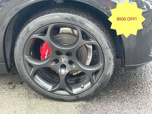 Used 2024 Alfa Romeo Stelvio Veloce AWD/4WD image 9