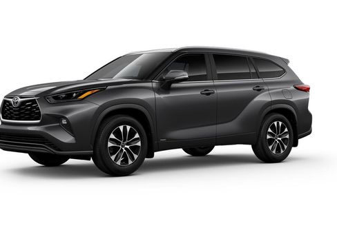 New 2025 Toyota Highlander XLE image 2