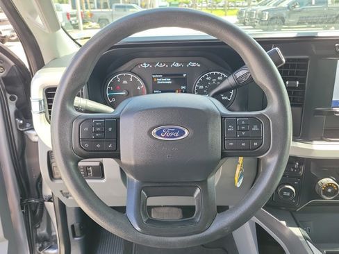 Certified 2024 Ford F350 XLT w/ 360-Degree Camera Package AWD/4WD image 25
