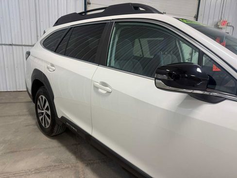 Certified 2025 Subaru Outback Premium w/ Popular Package #1A AWD/4WD image 11