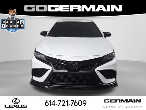 Used 2023 Toyota Camry SE w/ Audio Upgrade Package FWD image 2