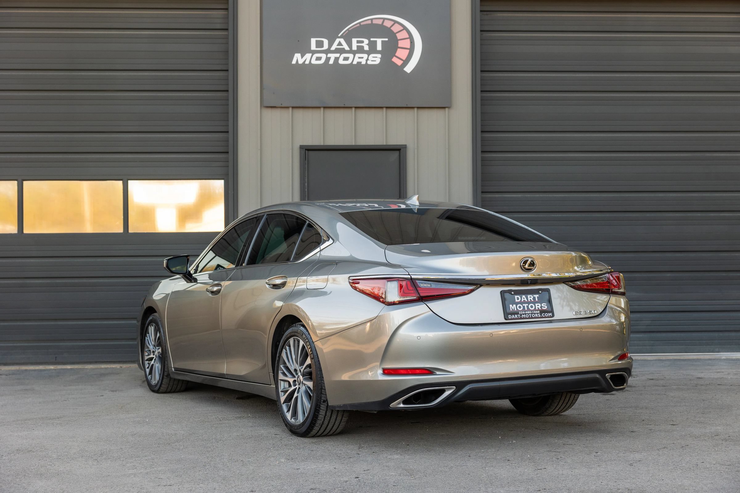 Used 2019 Lexus ES 350 w/ Premium Package FWD image 5