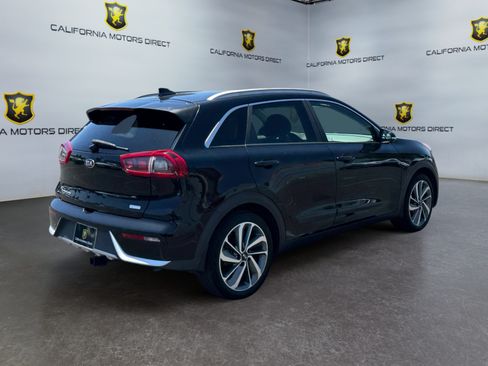 Used 2019 Kia Niro Touring FWD image 5