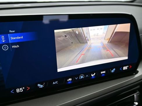 New 2026 Chevrolet Traverse LT w/ LPO, Floor Liner Package image 32