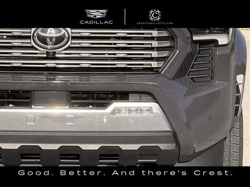 Used 2025 Toyota Tacoma Limited AWD/4WD image 8