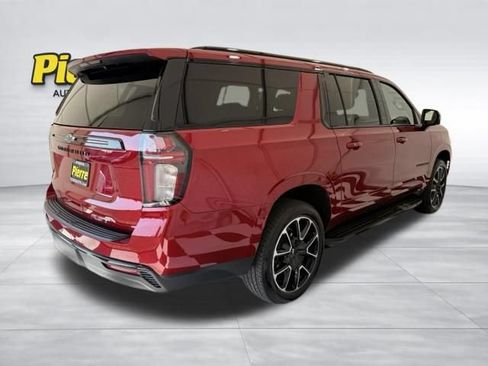Used 2024 Chevrolet Suburban RST w/ Luxury Package AWD/4WD image 8