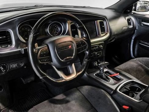 Used 2020 Dodge Charger Scat Pack w/ Dynamics Package RWD image 4