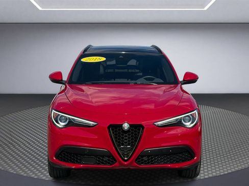 Used 2018 Alfa Romeo Stelvio Ti Sport image 2