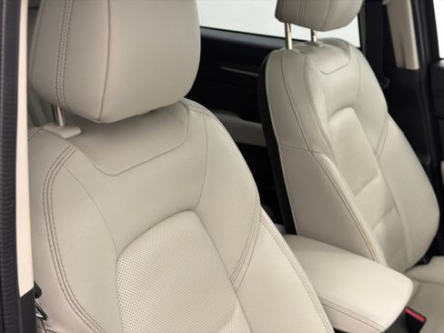 Used 2023 MAZDA CX-5 AWD 2.5 S w/ Premium Plus Pkg image 11