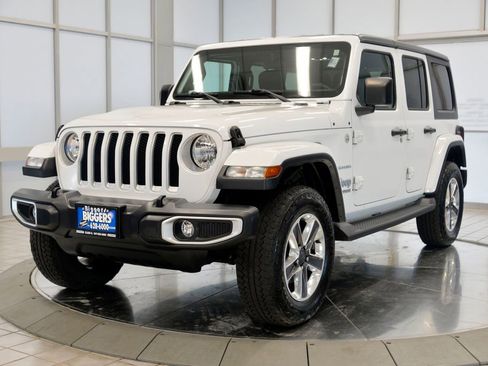 Used 2021 Jeep Wrangler Unlimited Sahara w/ Cold Weather Group image 4