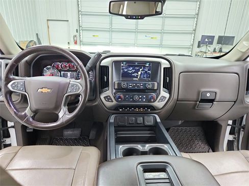 Used 2018 Chevrolet Silverado 1500 LTZ Z71 w/ LTZ Plus Package image 26
