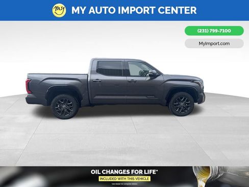 Used 2023 Toyota Tundra Platinum image 8