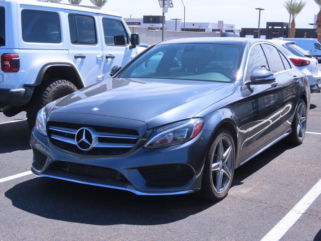 Used 2015 Mercedes-Benz C 300 4MATIC Sedan image 2