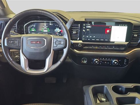 Used 2022 GMC Sierra 1500 SLE AWD/4WD image 9