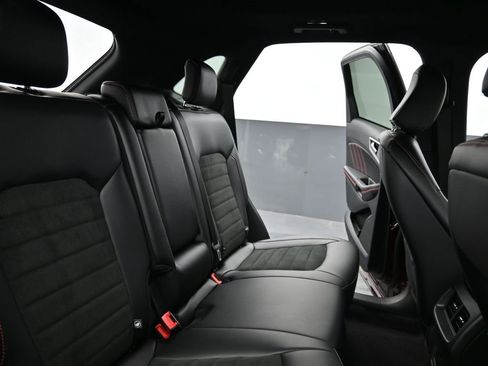 Used 2024 Ford Edge ST-Line image 22