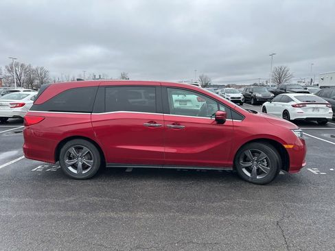 Used 2024 Honda Odyssey EX image 12